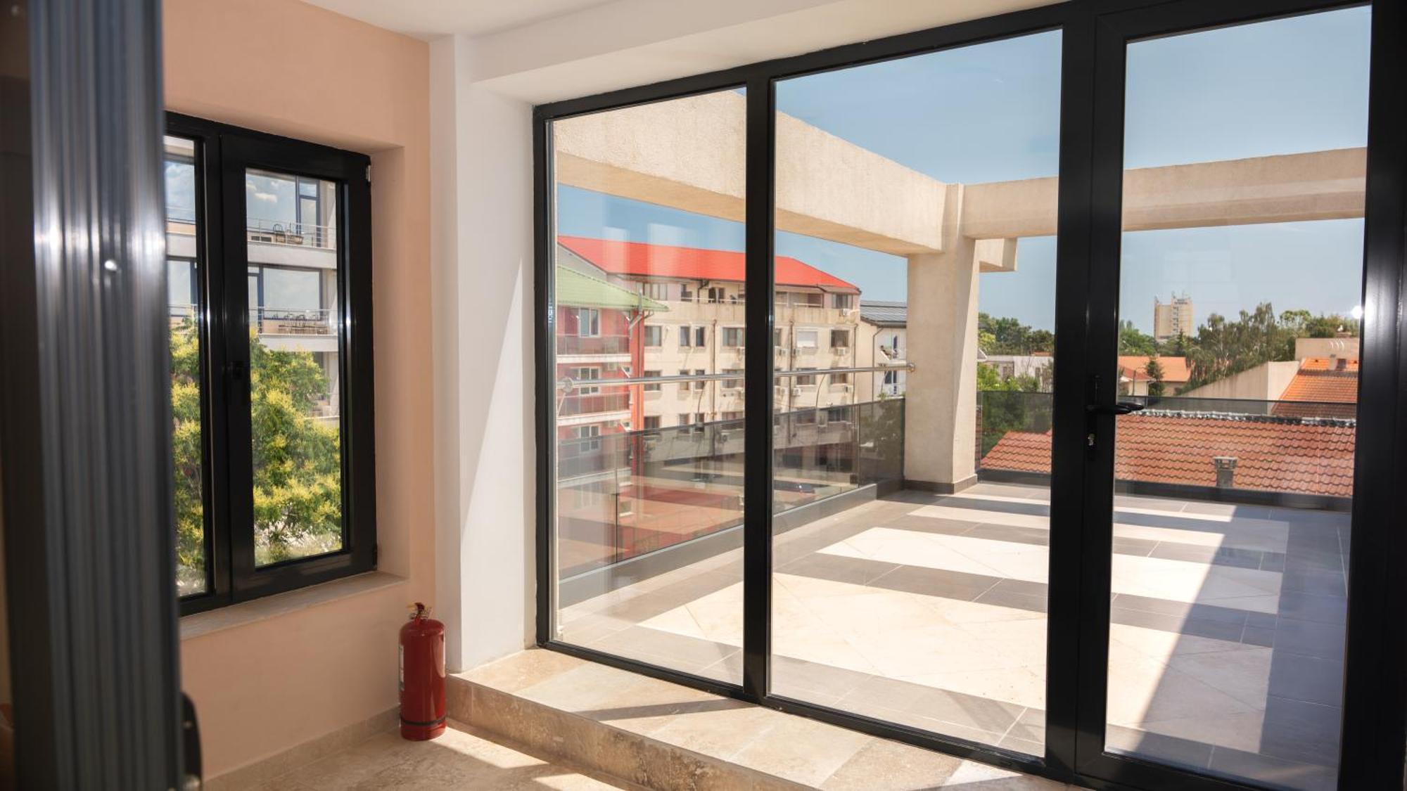 Hotel Alis เอโฟริเอนอร์ด ภายนอก รูปภาพ