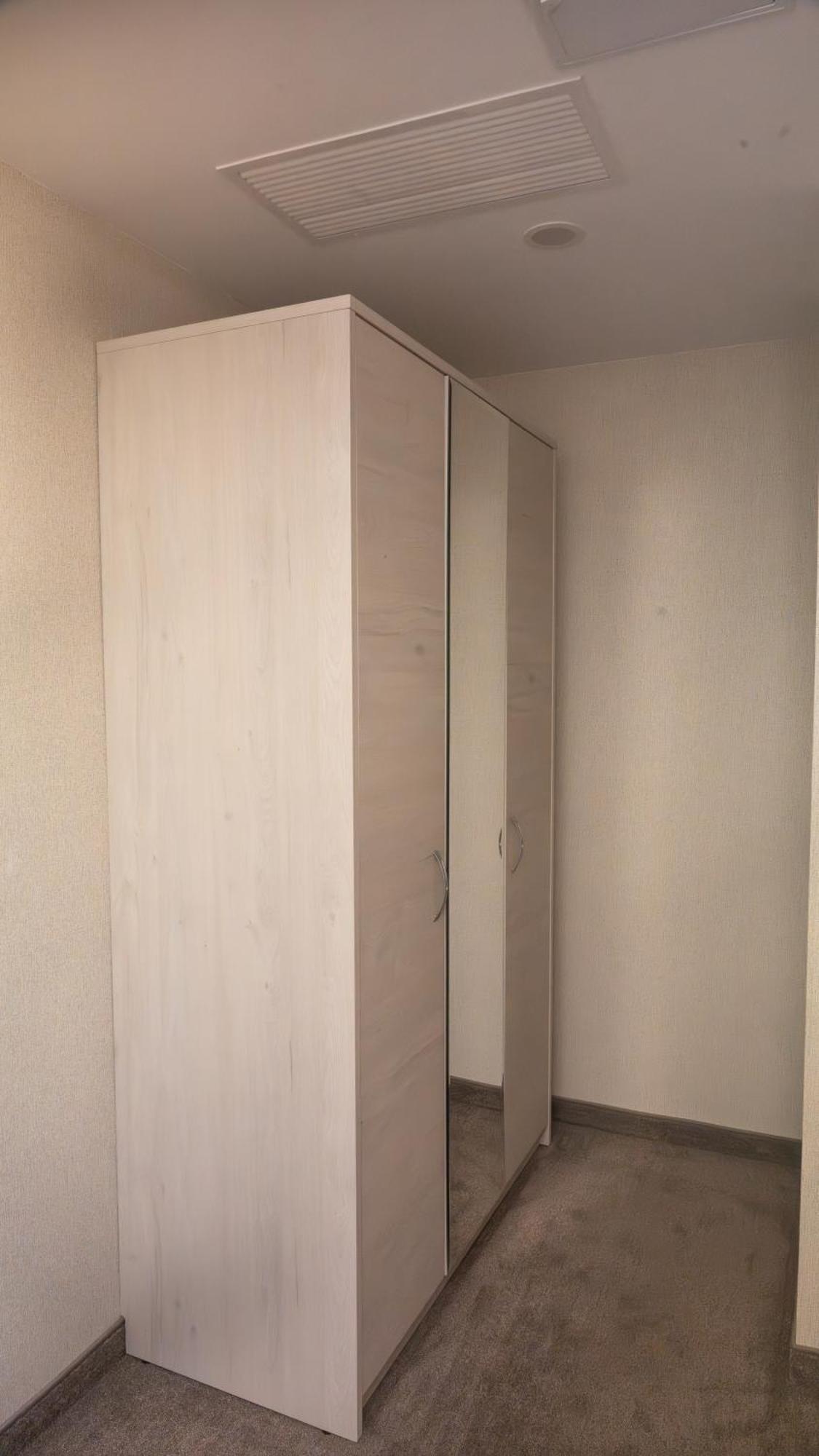 Hotel Alis เอโฟริเอนอร์ด ภายนอก รูปภาพ